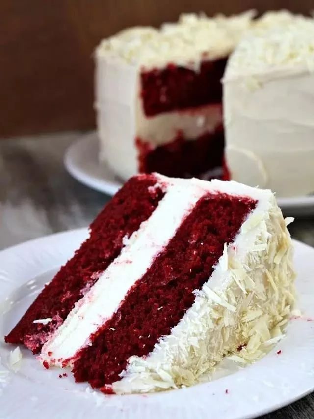 红丝绒蛋糕一口就甜到心里,红丝绒蛋糕开启甜蜜每一天