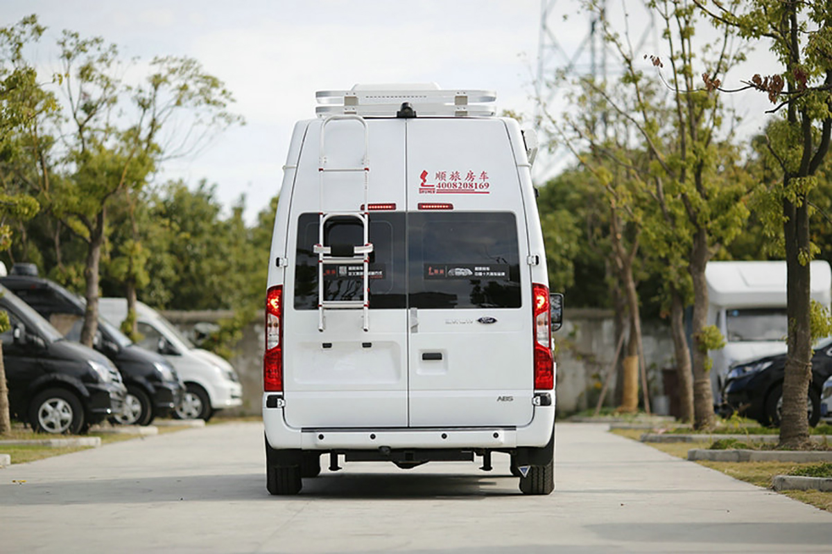 福特新世代短轴b型房车最新款,途酷福特b型房车6座6床