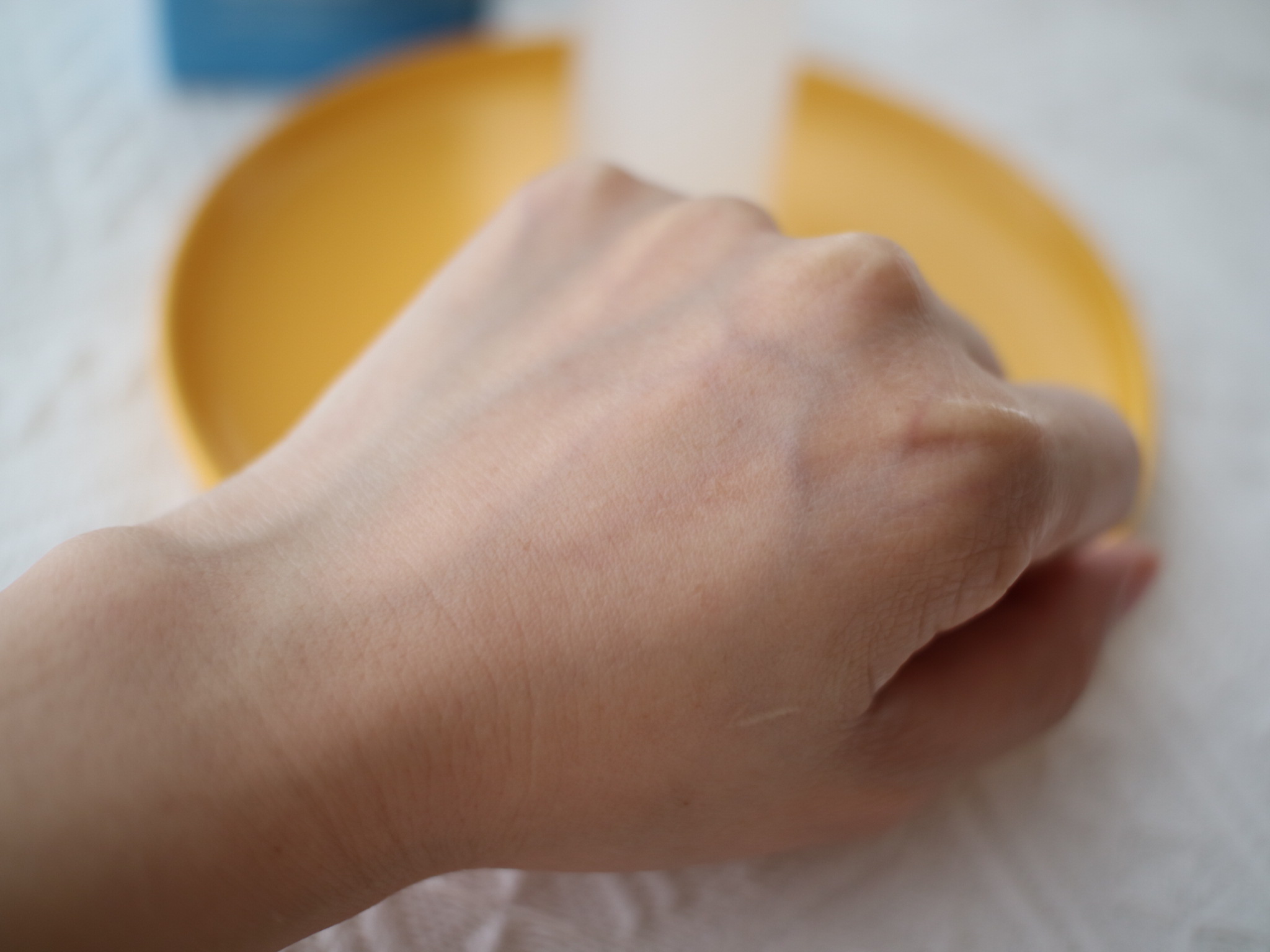 如何挑选一款适合自己的精华液,有效的精华液应该怎么挑选呢