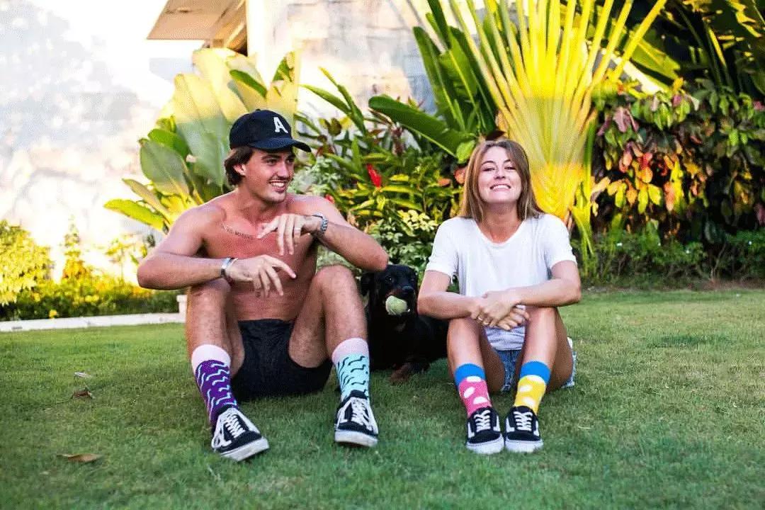 看男生第一眼会看鞋是什么心理,看男生第一眼会看衣品