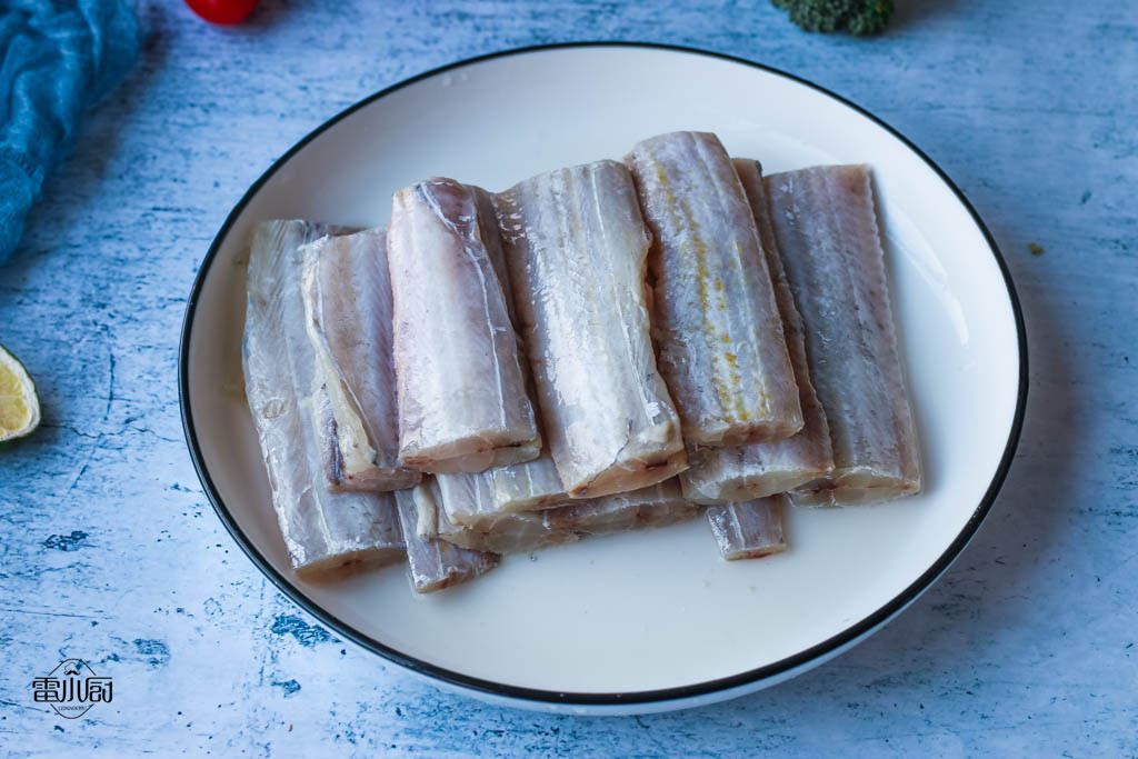 上海带鱼怎么煎不粘锅不破,带鱼用电炒锅怎么煎不粘锅不会破
