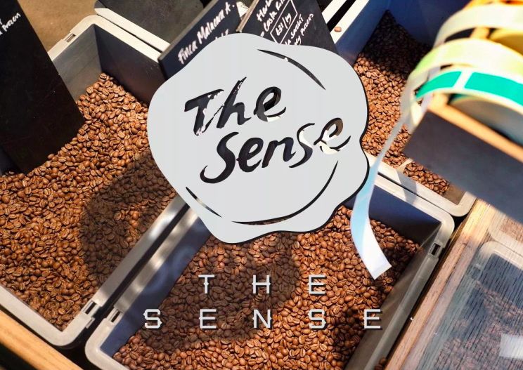 花椒、蛋烘糕和肉桂，对头，这里是咖啡店