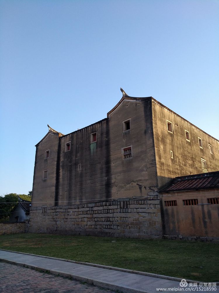 土楼的建造过程中遇到什么,土楼1575多少一包