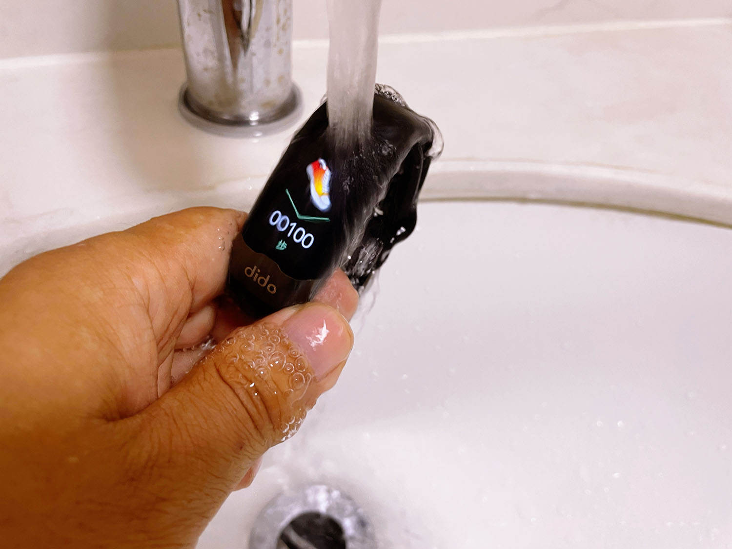 dido智能手环哪个测量血压更精确,手环推荐测血压心率