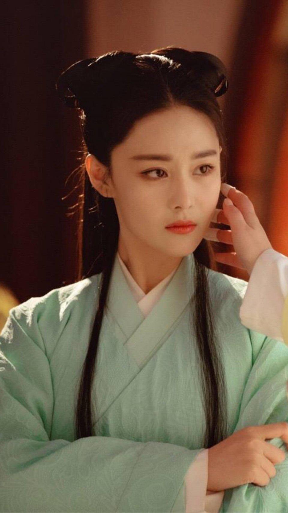 张馨予吴卓羲恋情回忆,张馨予吴卓羲现状