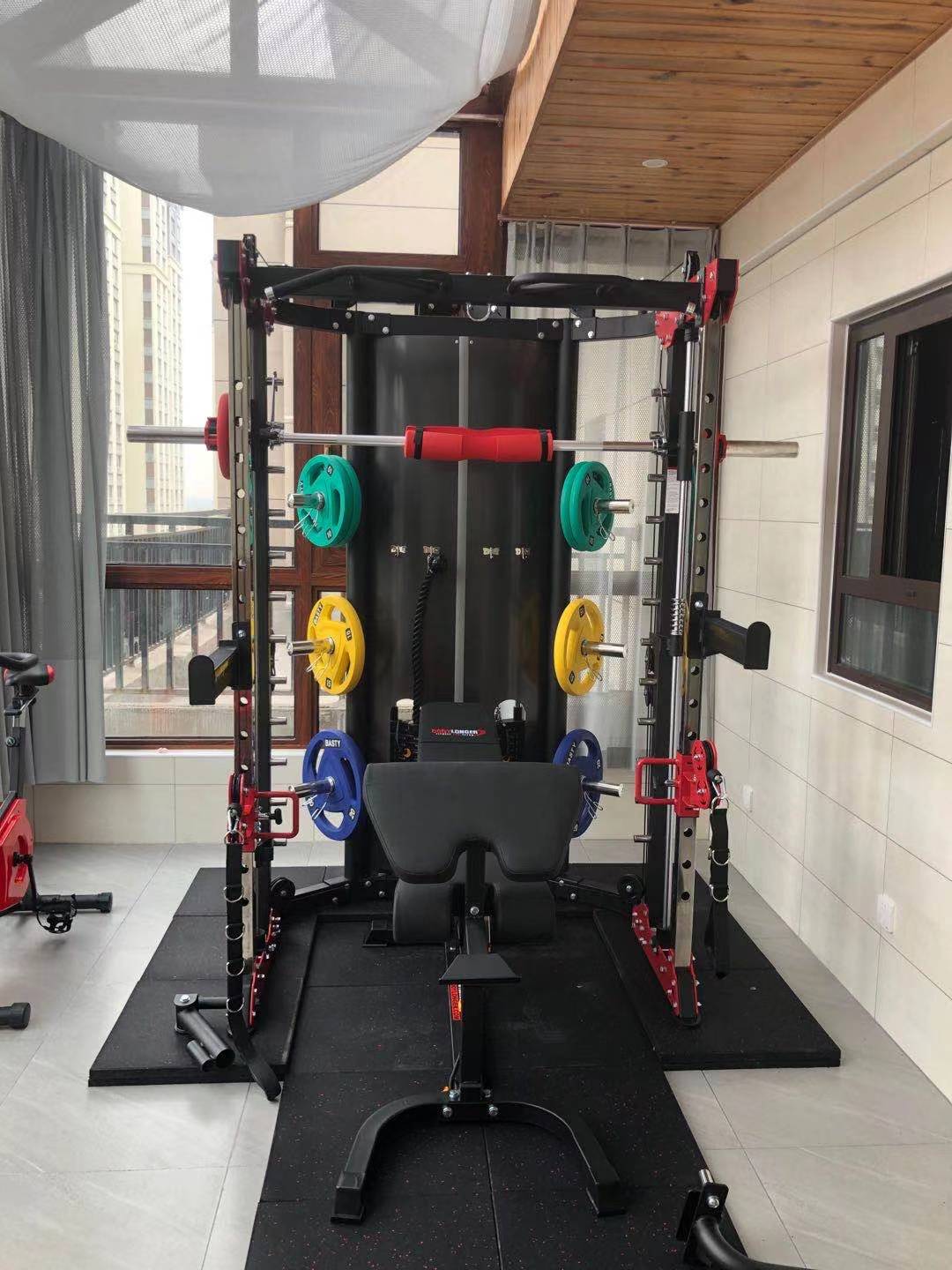 健身房常规的健身设备有哪些,健身房有哪些训练设备可以用