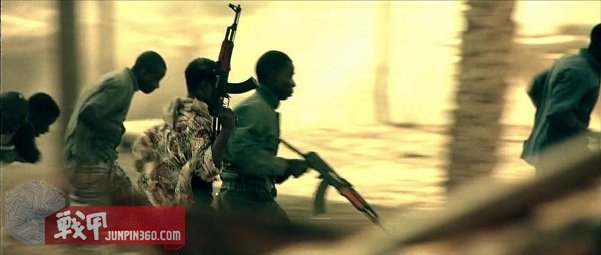 美国黑鹰战机坠落视频,黑鹰坠落最震撼视频