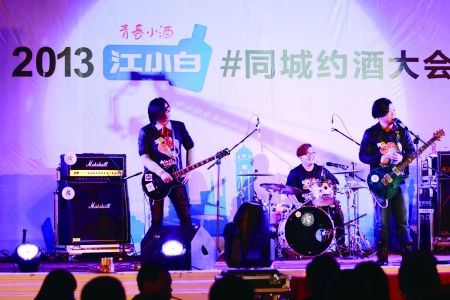 连商标都没了的江小白，还能走好网红之路吗？