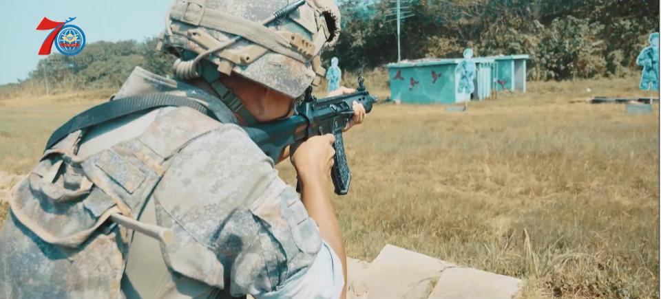 解放军空降兵部队宣传片,空降兵迷彩宣传片