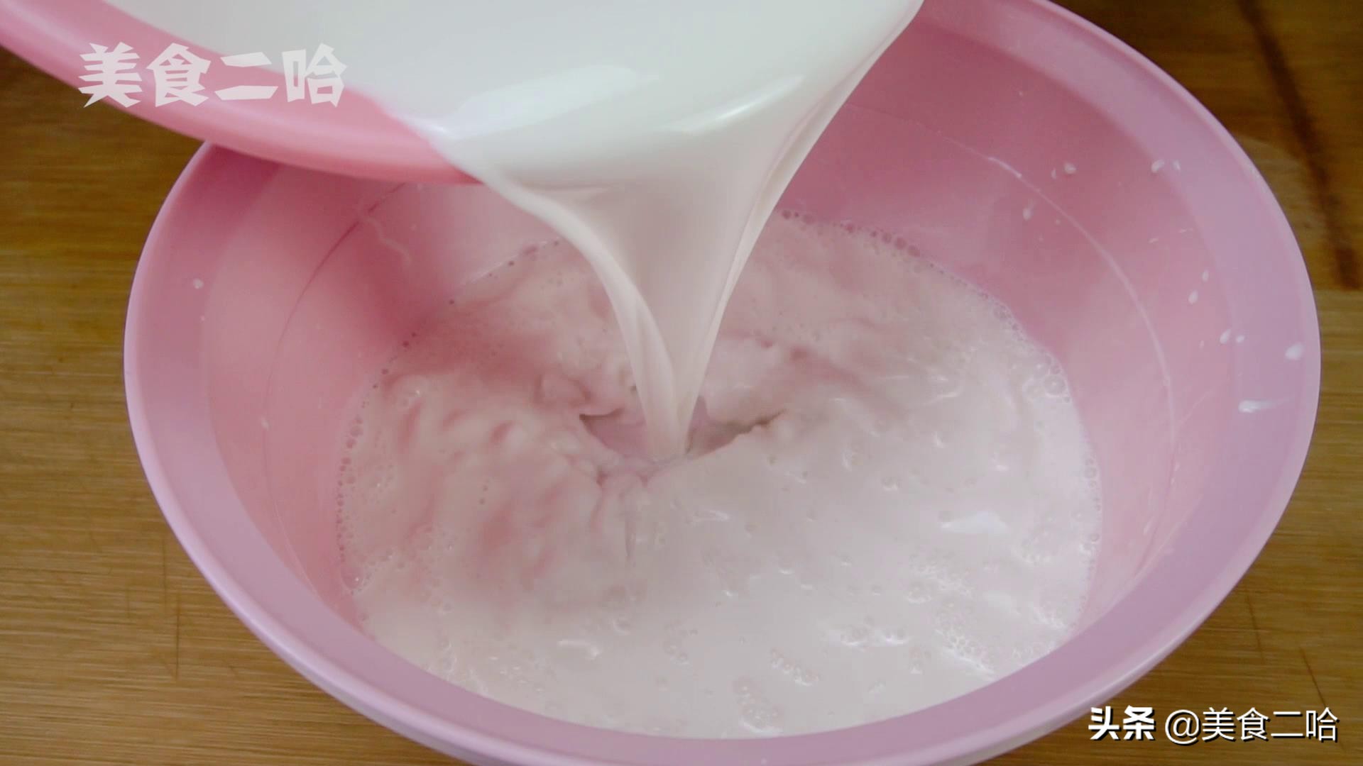 家里做凉皮蒸的都是开裂的啥原因,凉皮为什么老开裂还很粘不劲道