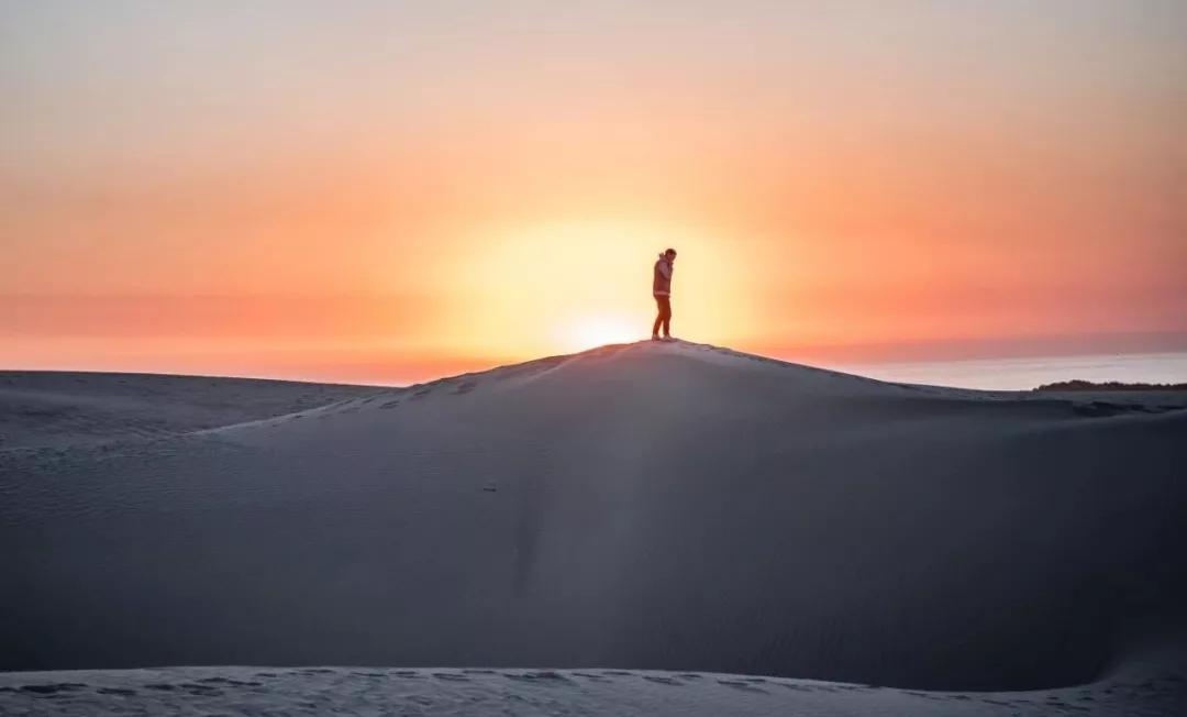 武汉疫情下蜗居在家的14亿人：找回IC的家，是动荡2020真正的邀请