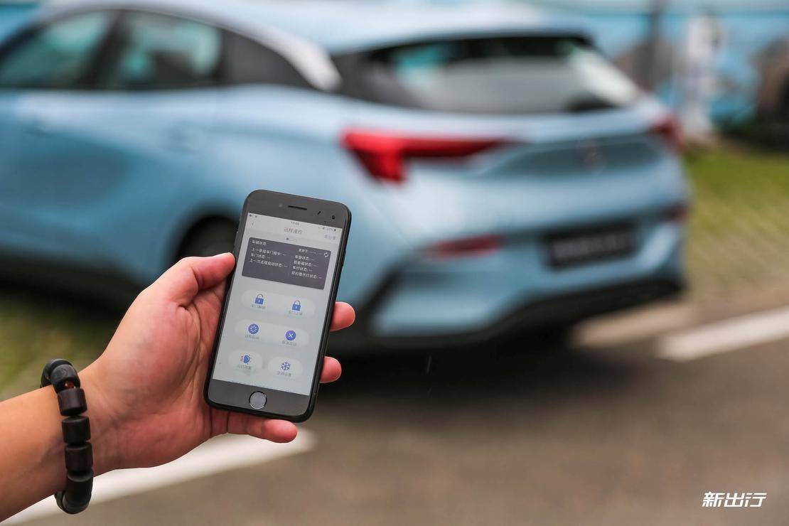 别克电车velite6体验,科技感满满别克velite6看车记