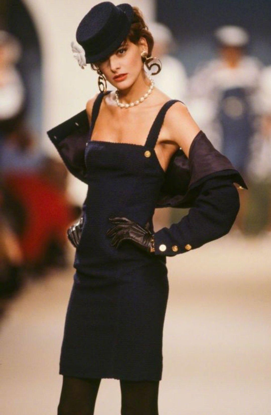 chanel2019秋冬的经典元素,chanel值得入手的经典款式