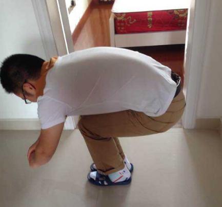 挠胳肢窝方法,怎样挠胳肢窝最痒