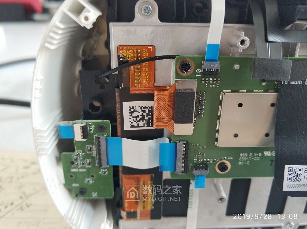 最后之作！被宣告死亡的DaydreamVR及联想MR头显一体机拆解一览