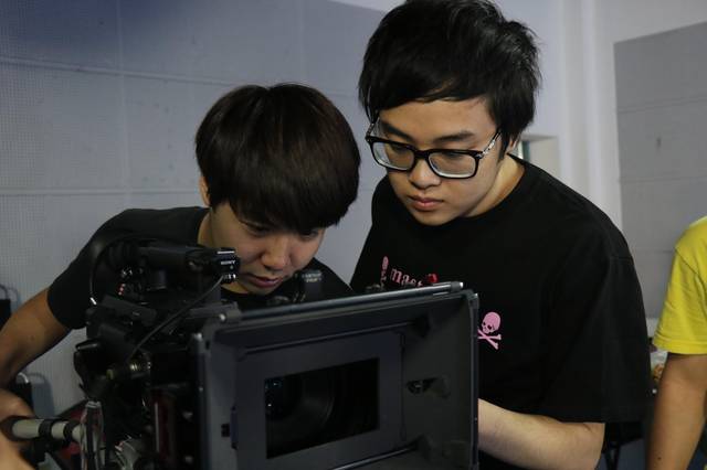 短视频编导就业前景与工资,编导就业前景与工资待遇