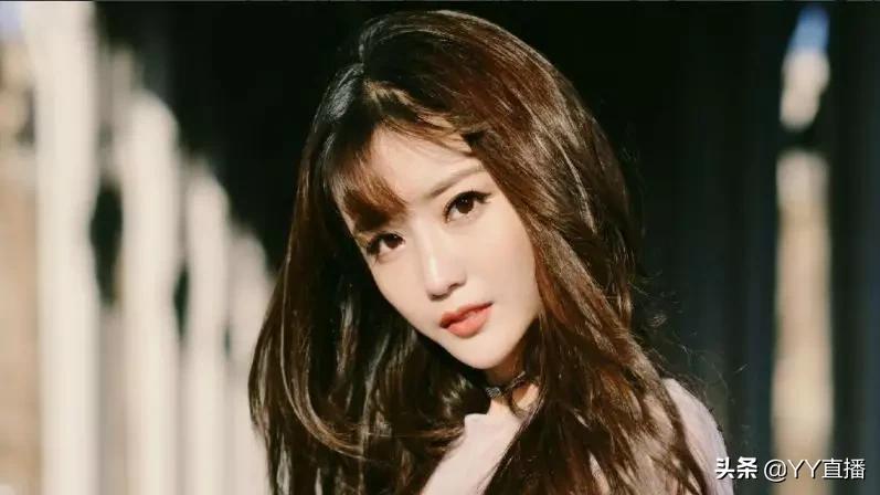 囧囧丸崔阿扎,崔阿扎pk囧囧丸