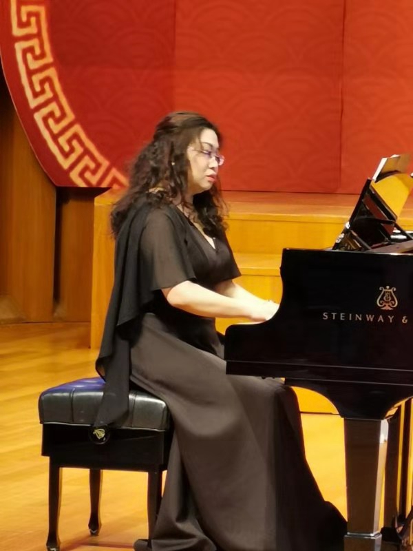 心留在陕北原唱完整版广场舞,心留在陕北伴奏