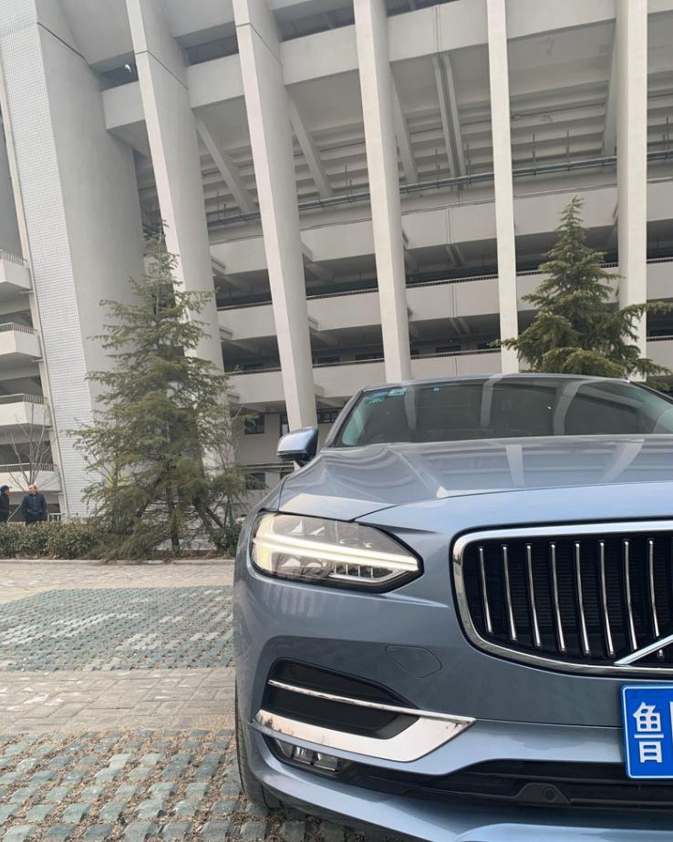 沃尔沃s90t8一年用车成本,奥迪a6跟沃尔沃s90后期用车成本