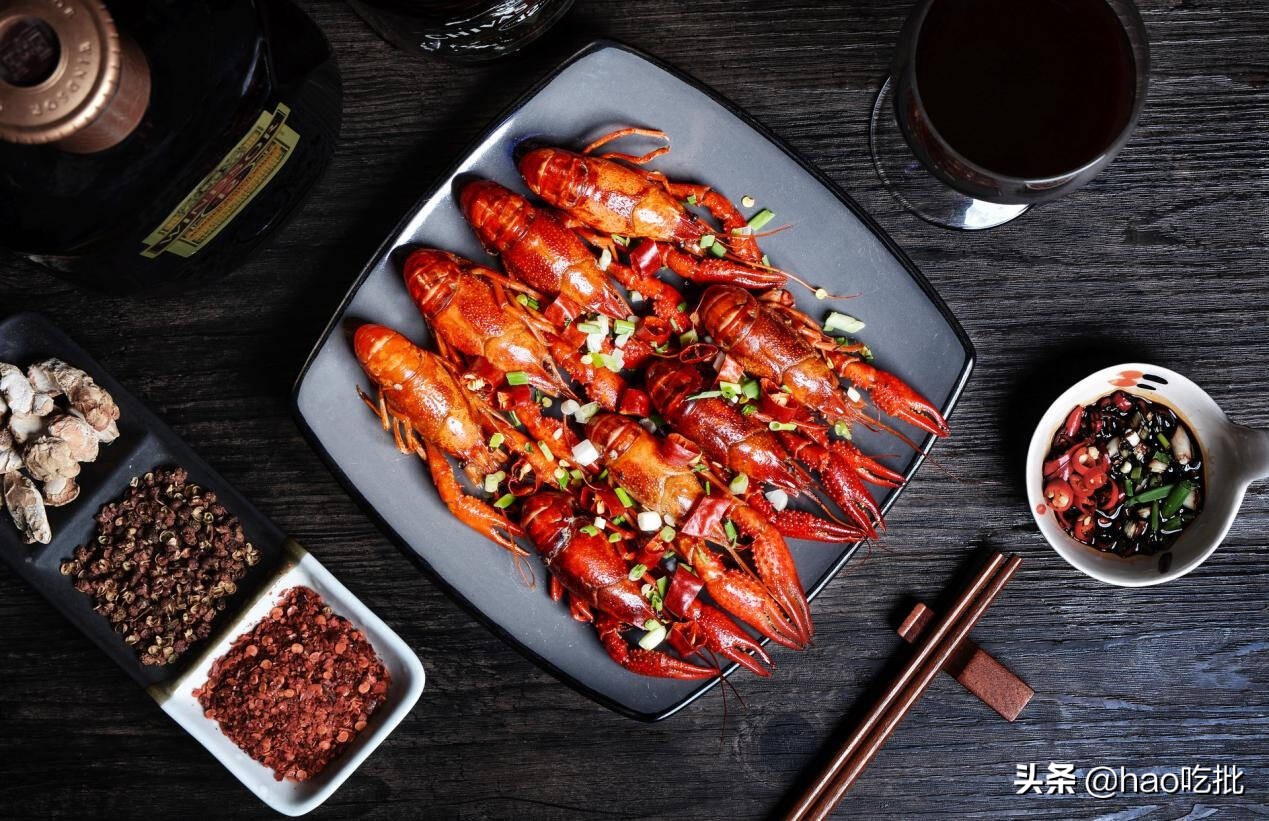 超好吃的龙虾做法又简单又麻辣,美味食谱龙虾是这样做出来的