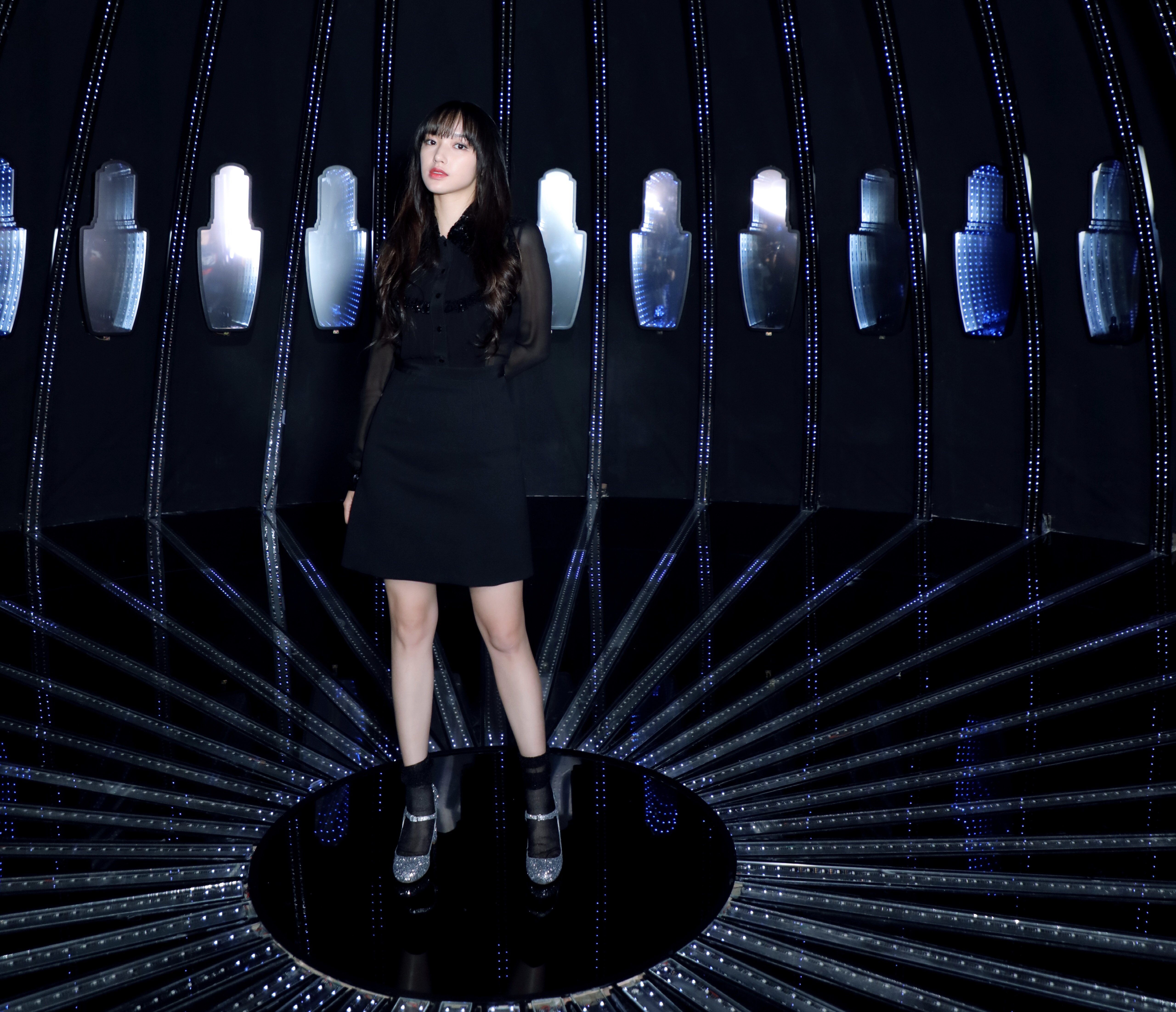 程潇漫画脸魔鬼身材,程潇随便一个造型就是漫画脸