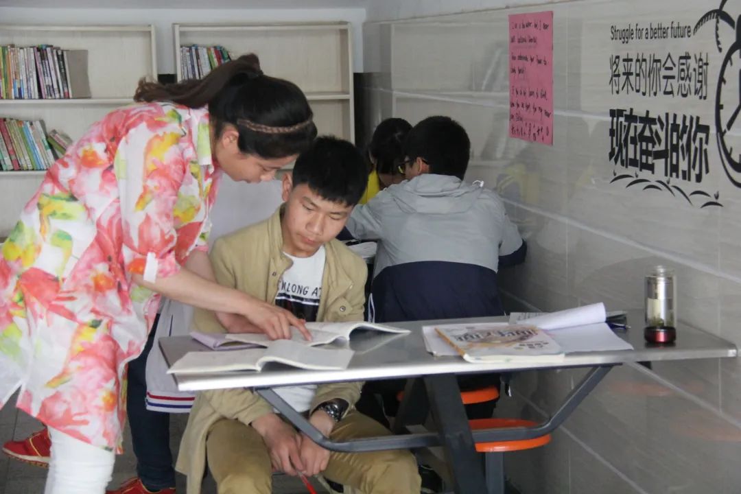 羊山外国语中学2024年招生时间,羊山外国语中学招生热线