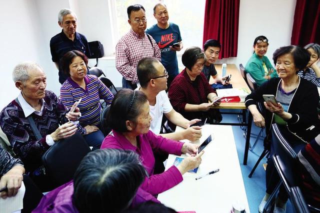 老年机推荐智能百元机,续航能力强适合老年人的千元机