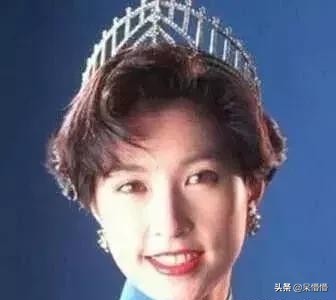 李嘉欣邱淑贞对比,邱淑贞王祖贤腿长