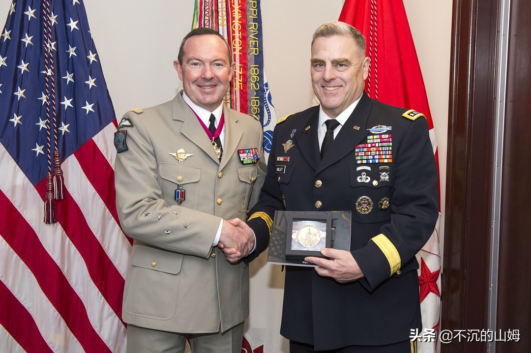 美国参联会主席马克·米利上将照片集锦