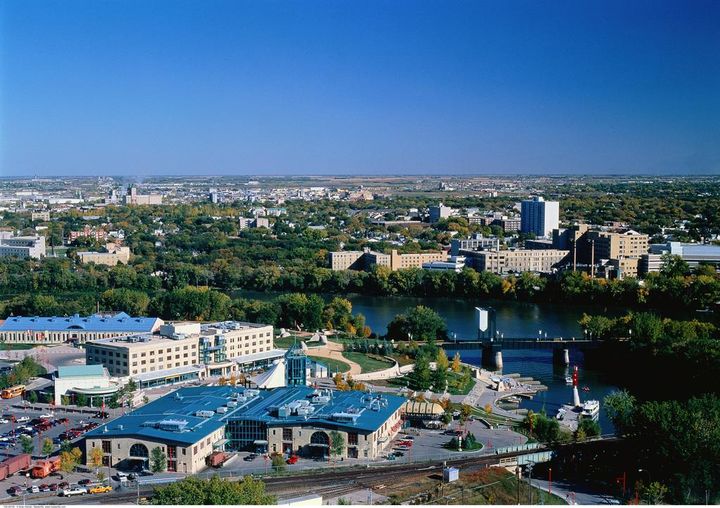 移民加拿大的7种方式，看看你适合哪种？