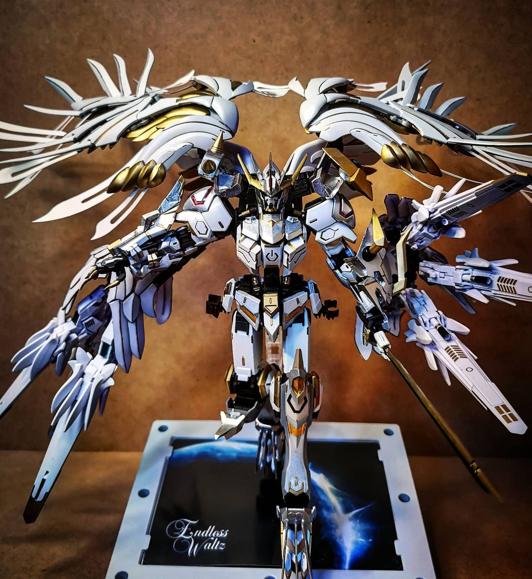 高达w4小强机体名称,w高达五个小强谁最强