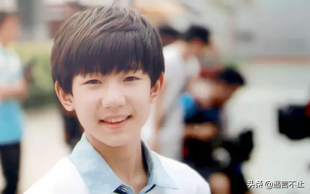 王源抽烟影响恶劣珍惜公众形象,王源抽烟的后果