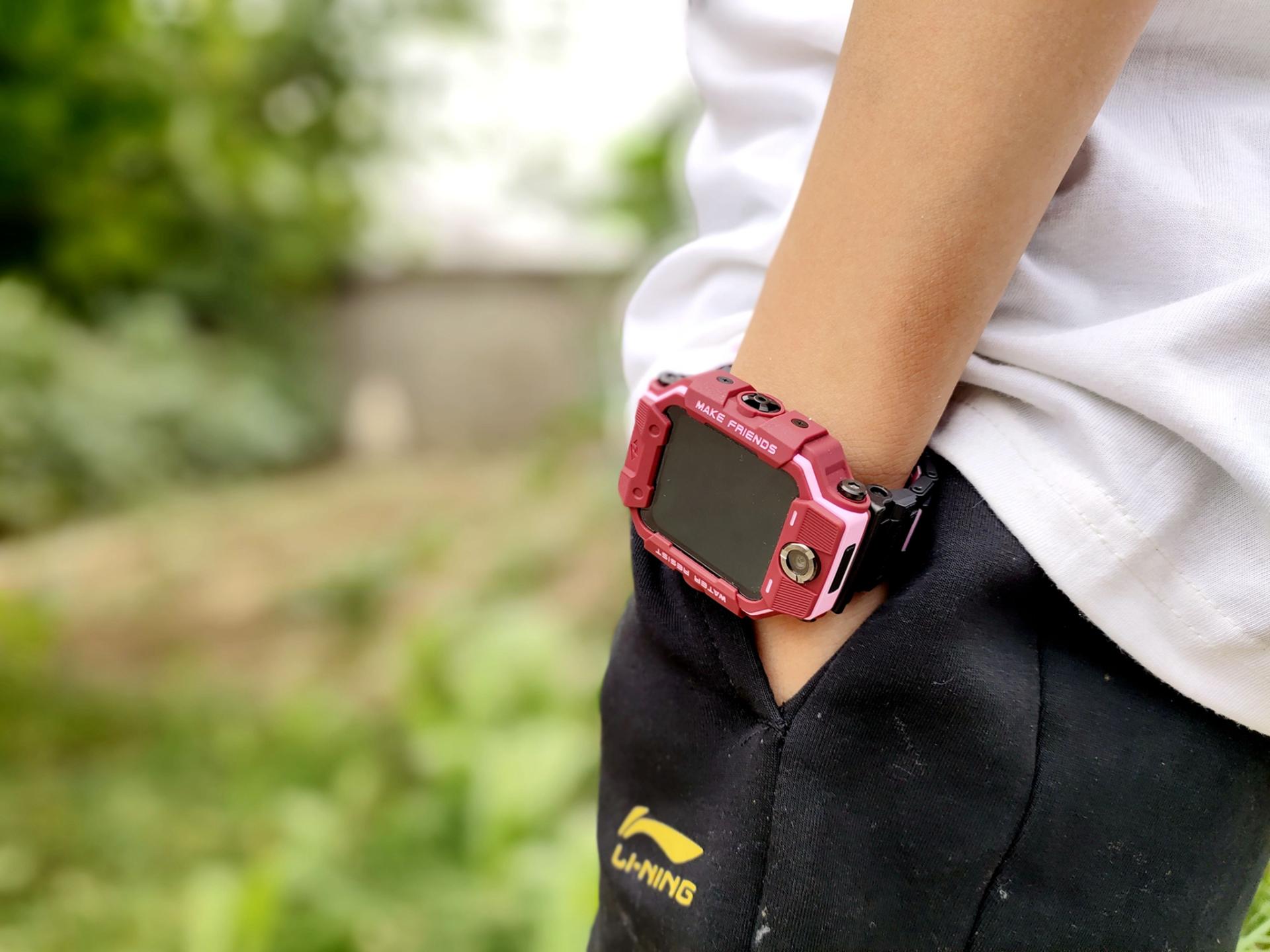 小天才电话手表z6巅峰版长什么样,小天才电话手表z6巅峰版成长瞬间