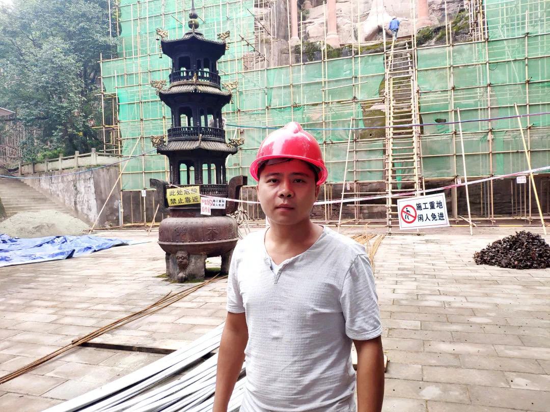 牛角寨大佛修旅游环线,仁寿县高家镇牛角寨大佛修建