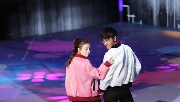 吴昕郑凯恋情实锤？,吴昕郑凯恋情疑曝光