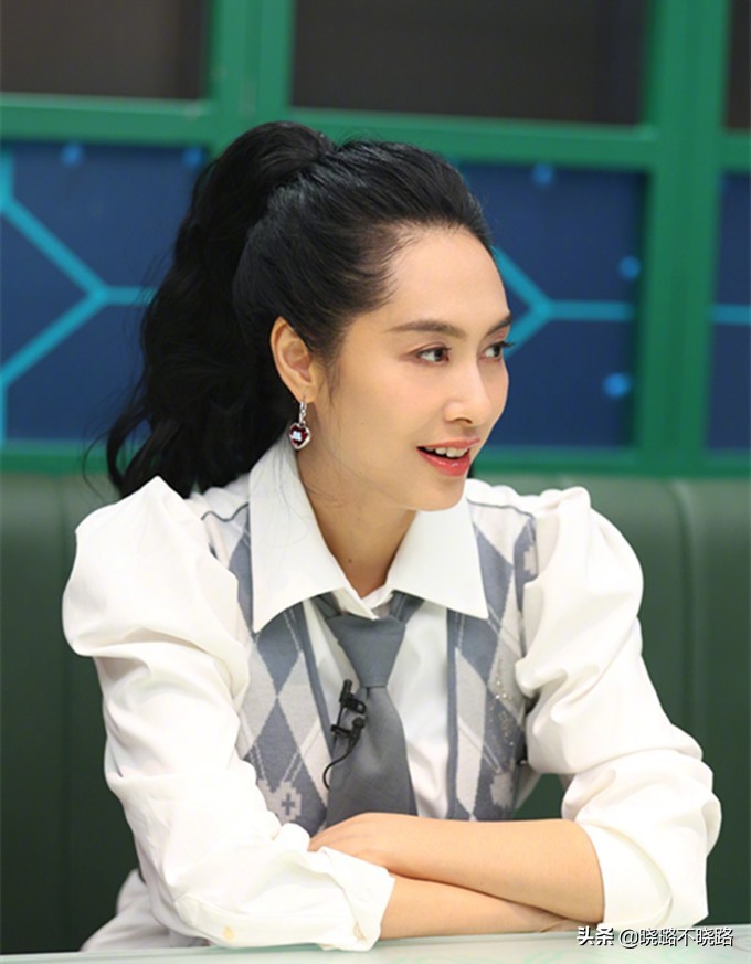 中年妈妈减龄发型短发,哪种发型适合中年女性比较减龄呢