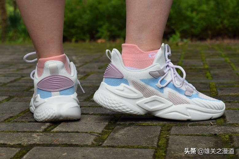 便宜又好的户外服装,夏天户外服装哪个牌子好