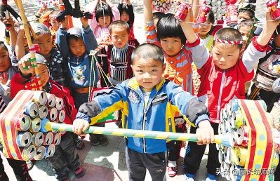 制作幼儿户外体育器械玩教具,幼儿园自制户外体育器械小推轮