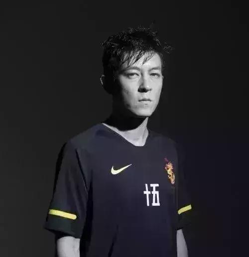 为什么潮牌“FCUK”能成功，而“MLGB”却一夜凉凉？