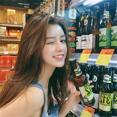 女生微信最好看的背景图,微信背景图热门唯美女