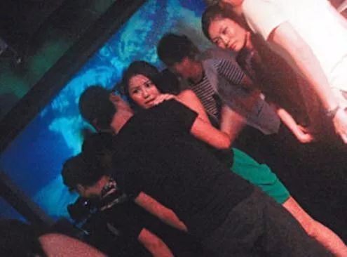 张馨月林峯年轻照片,张馨月凭什么嫁给林峯