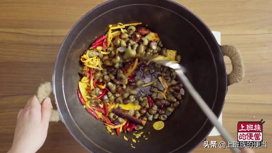 螺蛳粉的正确做法放什么好吃,螺蛳粉的正确做法推荐