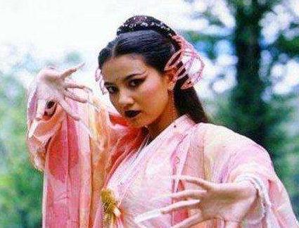 周芷若和梅超风的九阴白骨爪,梅超风九阴白骨爪和周芷若谁厉害