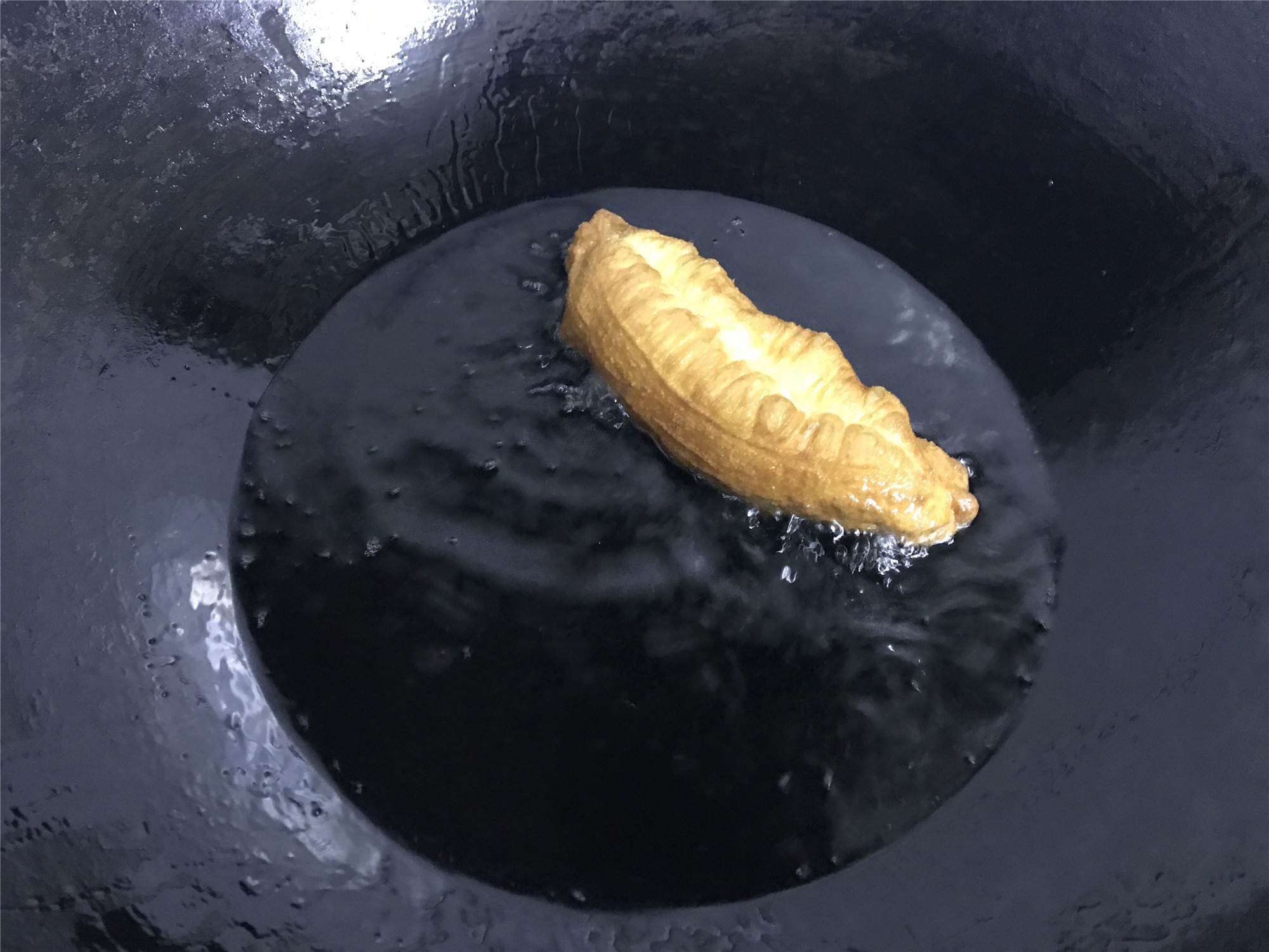 油条膨松剂做油条怎样发面,油条酥脆是配方还是手法重要