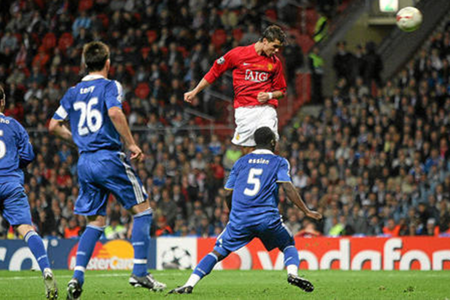 挑战c罗的2.65米头球仅有一人成功,c罗2米65头球挑战谁能带走1000磅