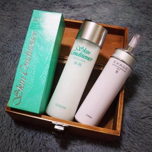 补水收缩毛孔的爽肤水推荐,补水保湿持久收缩毛孔控油爽肤水