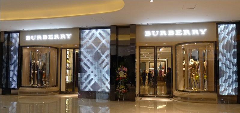 潮流男装品牌未来规划,成熟男装品牌排行前十名