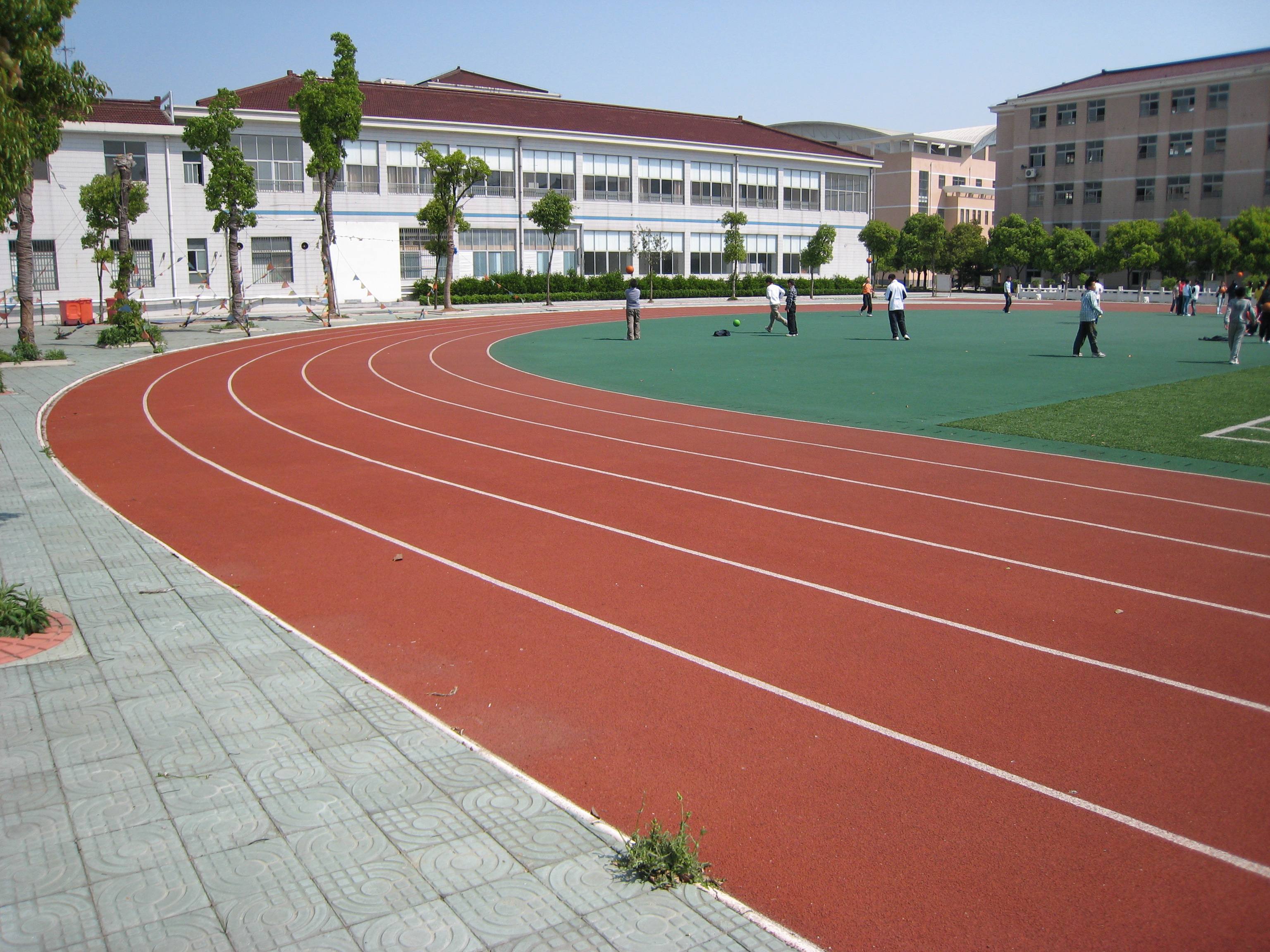 内蒙古预制型橡胶跑道,预制型橡胶跑道生产线