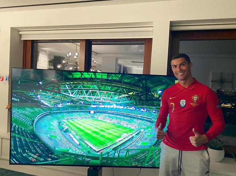 c罗确诊新冠后首次露面,c罗疫情居家锻炼