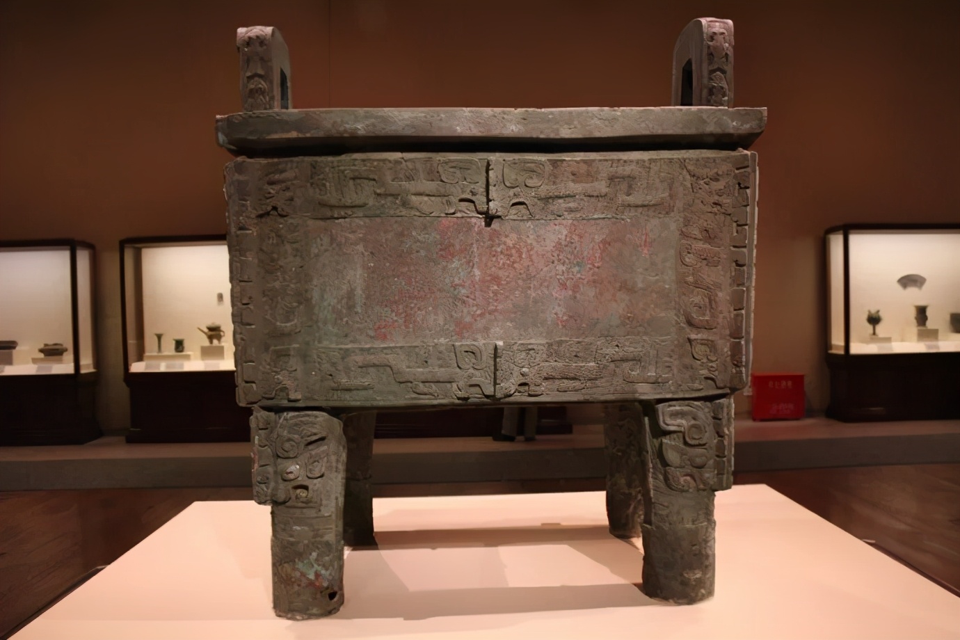 十大国宝青铜器鉴赏值得收藏,143件国宝级青铜